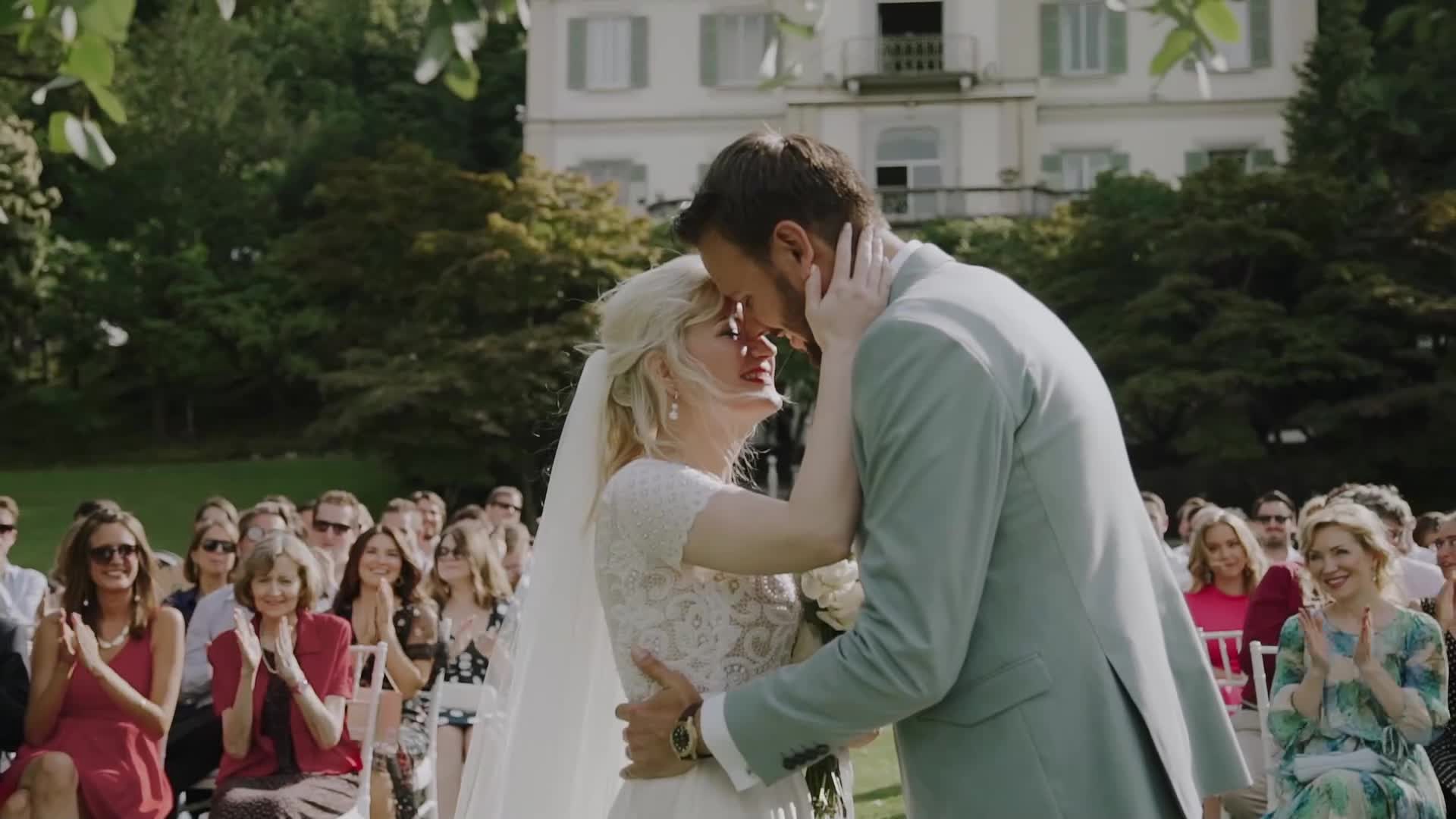 Превью видео